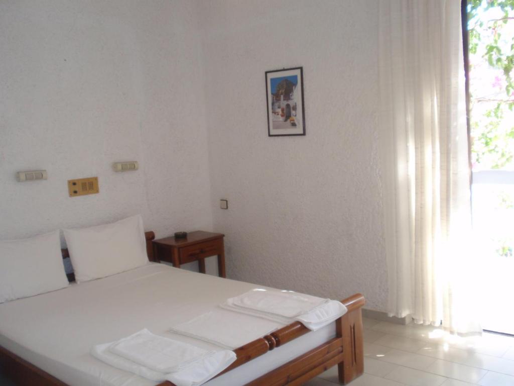 Fevro Hotel Agia Galini Pokoj fotografie