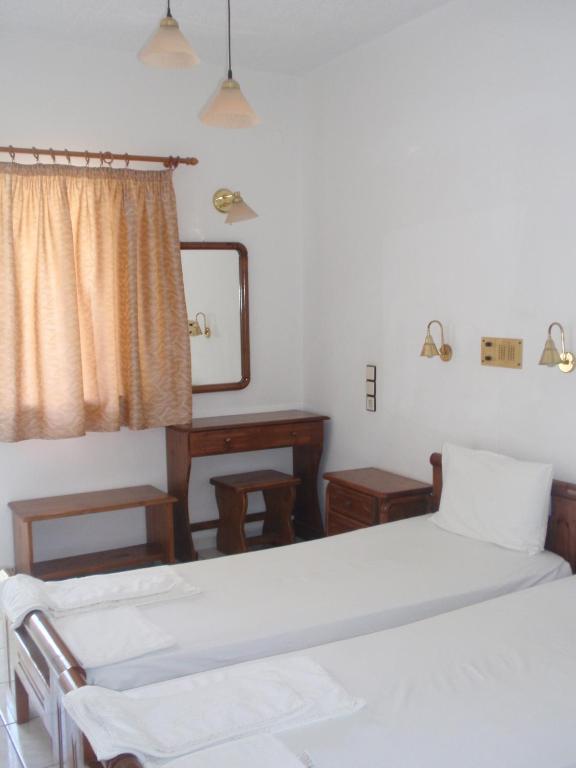 Fevro Hotel Agia Galini Pokoj fotografie